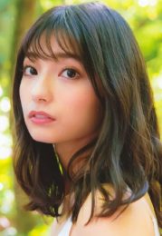 高野麻里佳